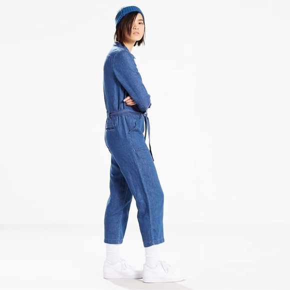 ⚡️ Levi’s Alix Medium Wash Tie-Waist Cropped Jumpsuit XS The Flash - Picture 2 of 16